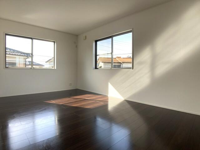 detached 山梨県中央市中楯 地図を見る