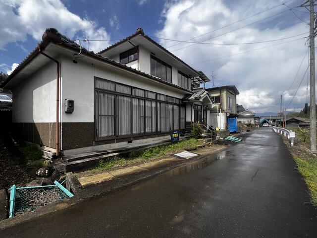 建物南より
