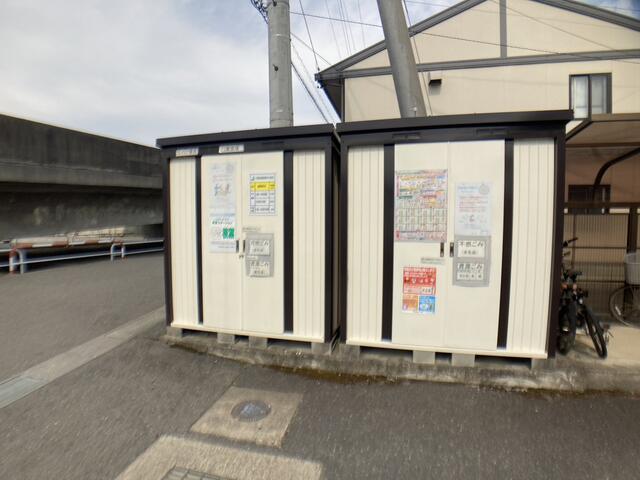 共用部（その他）／敷地内ごみ捨てがあります！