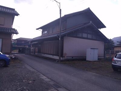 detached 岐阜県揖斐郡池田町六之井 地図を見る