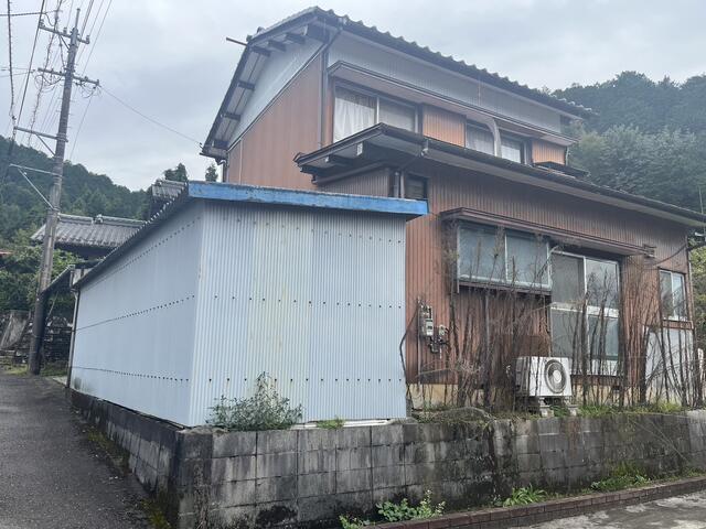 detached 岐阜県山県市伊佐美 地図を見る