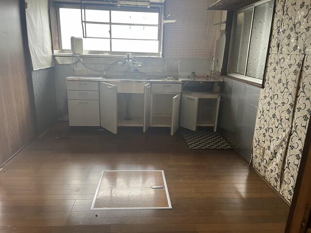 detached 岐阜県山県市伊佐美 地図を見る