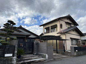 岐阜県大垣市の一戸建て | 1080万円 | 7LDK | 361.29m² | Akiyama house finder