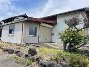 detached 岐阜県揖斐郡大野町大字稲富 地図を見る