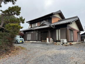 detached 岐阜県安八郡神戸町大字西座倉 地図を見る