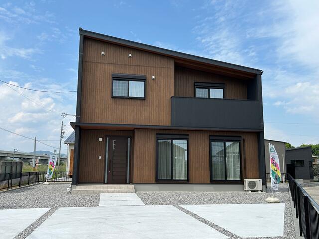 detached 岐阜県本巣市下真桑 地図を見る