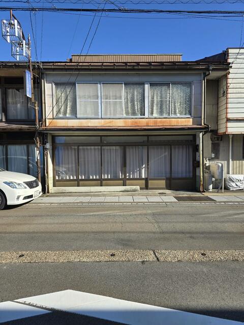 detached 岐阜県郡上市白鳥町白鳥 地図を見る