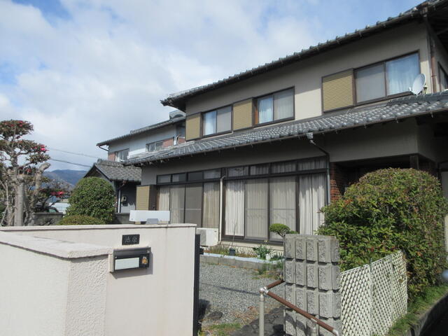 detached 岐阜県安八郡神戸町大字南方 地図を見る