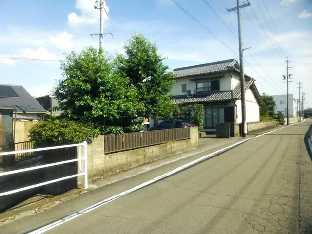 detached 岐阜県安八郡神戸町大字神戸 地図を見る