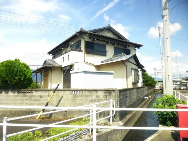 detached 岐阜県安八郡神戸町大字神戸 地図を見る