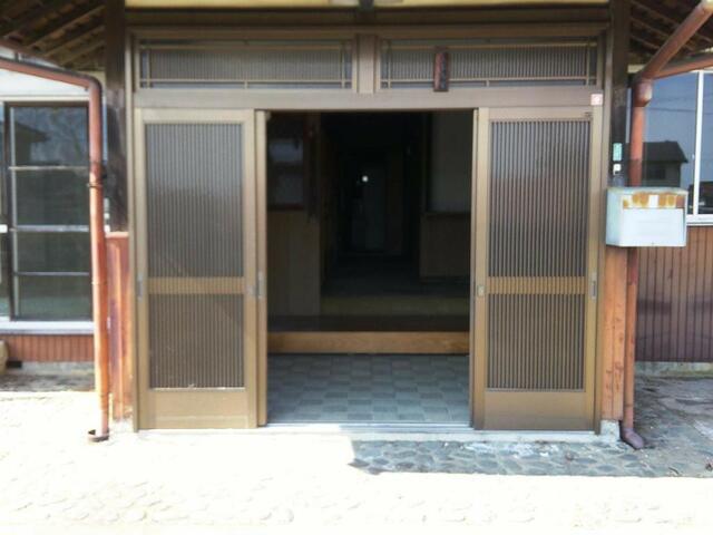 detached 岐阜県安八郡神戸町大字柳瀬 地図を見る