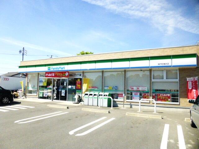 ファミリーマート神戸町横井店 (228m)