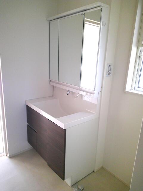 detached 岐阜県本巣市温井 地図を見る