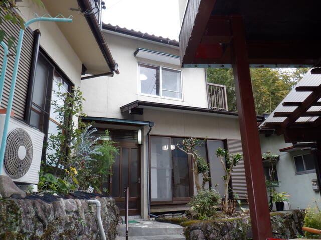 detached 岐阜県下呂市森
