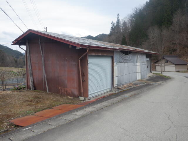 detached 岐阜県飛騨市古川町畦畑 地図を見る