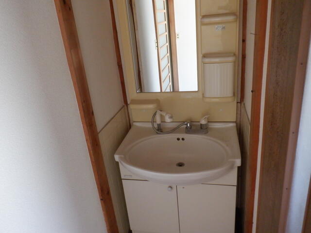 detached 岐阜県高山市朝日町上ケ見 地図を見る