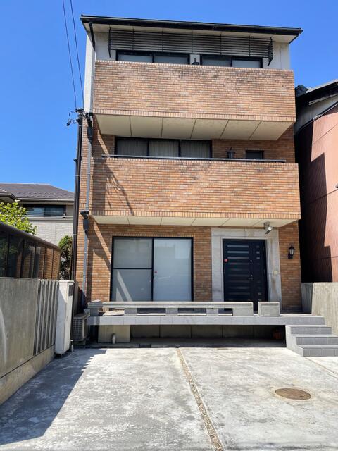 岐阜県岐阜市の一戸建て | 2480万円 | 7SLDK | 169.22m² | Akiyama house finder