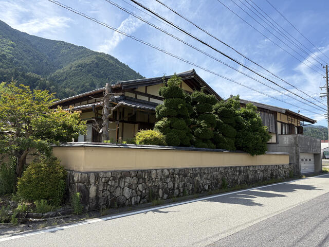 detached 岐阜県下呂市萩原町羽根 地図を見る