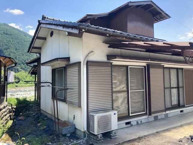 detached 岐阜県下呂市萩原町野上 地図を見る