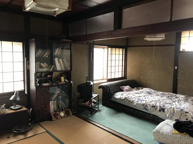 detached 富山県滑川市坪川新 地図を見る