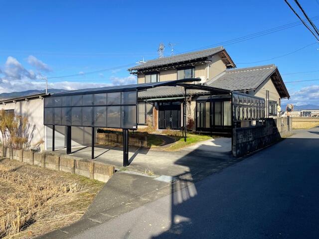 岐阜県大垣市の一戸建て | 1100万円 | 4DK | 330.58m² | Akiyama house finder