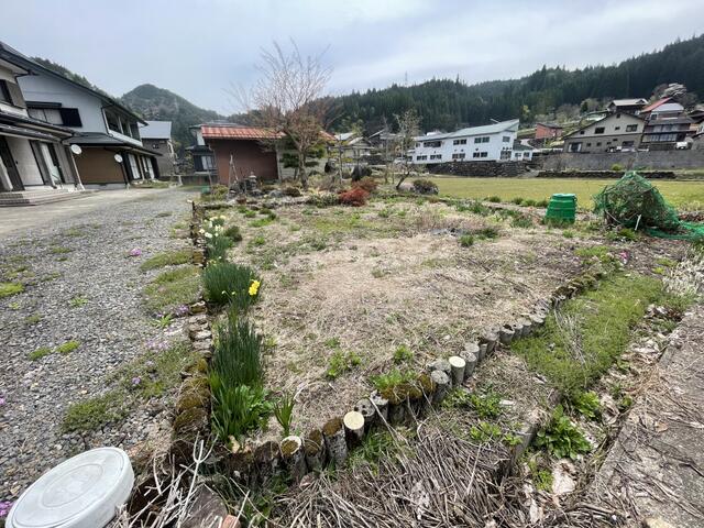 detached 岐阜県郡上市高鷲町大鷲 地図を見る