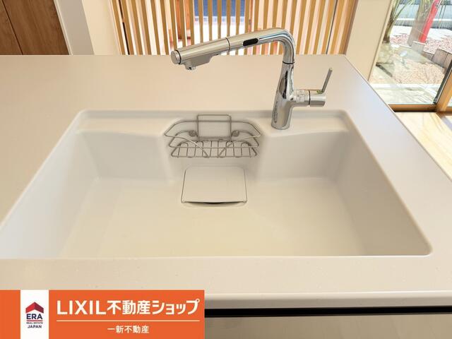 detached 三重県員弁郡東員町大字穴太 地図を見る