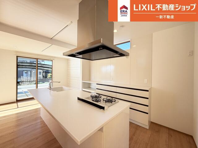 detached 三重県員弁郡東員町大字穴太 地図を見る