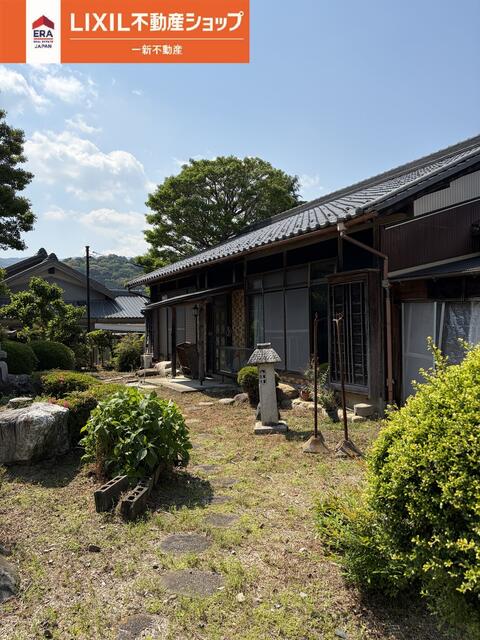 離れ庭