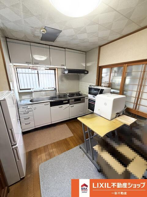 母屋ダイニングキッチン