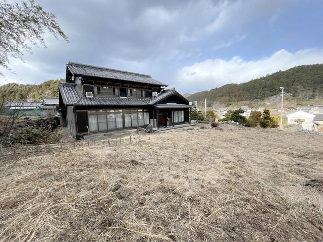 detached 岐阜県加茂郡七宗町神渕 地図を見る