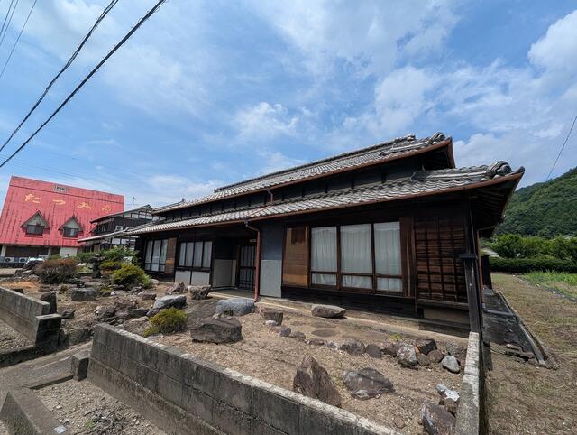岐阜県加茂郡川辺町の一戸建て | 1200万円 | 8DK | 991.7m² | Akiyama house finder