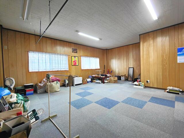 detached 岐阜県養老郡養老町押越 地図を見る