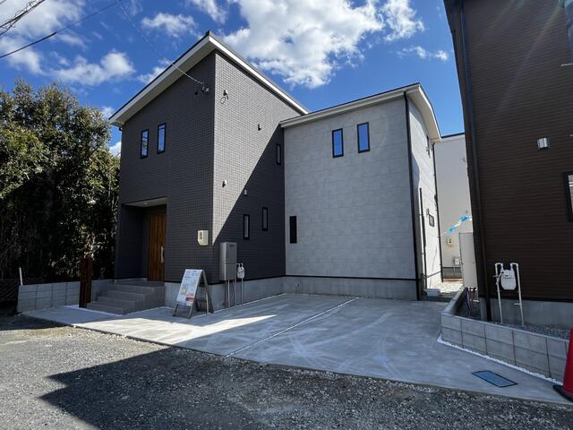 静岡県浜松市の一戸建て | 3190万円 | 4LDK | 153.98m² | Akiyama house finder