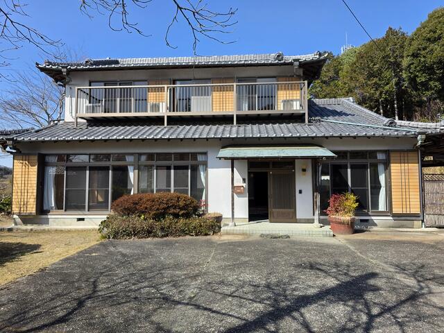 静岡県掛川市の一戸建て | 1560万円 | 7SLDK | 1048.86m² | Akiyama house finder