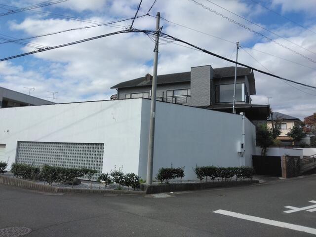静岡県浜松市の一戸建て | 6000万円 | 3SLDK | 568.6m² | Akiyama house finder