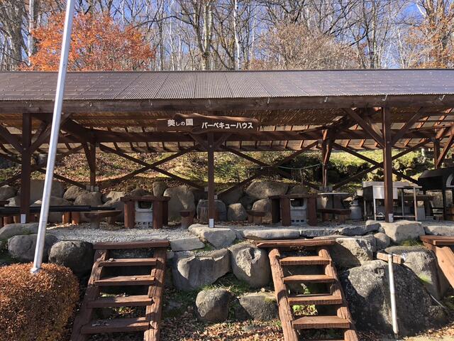 バーベキュー場 (200m)