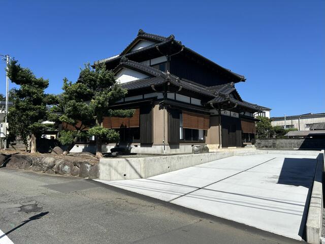静岡県駿東郡長泉町の一戸建て | 6930万円 | 7LDK | 489.55m² | Akiyama house finder
