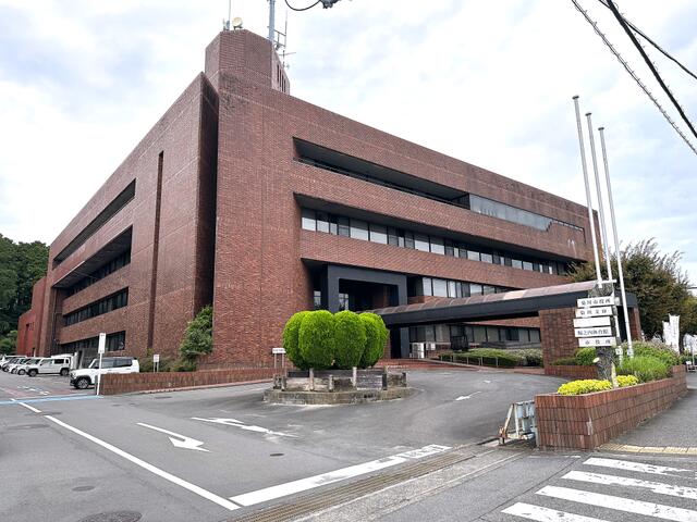 菊川市役所 (2,100m)