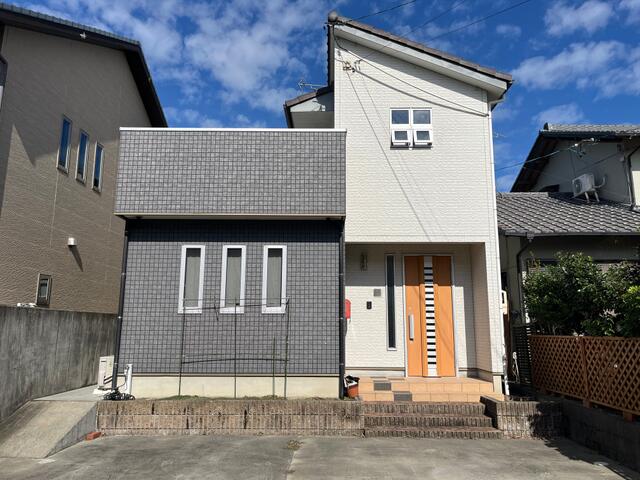 静岡県藤枝市の一戸建て | 2350万円 | 4LDK | 249.19m² | Akiyama house finder