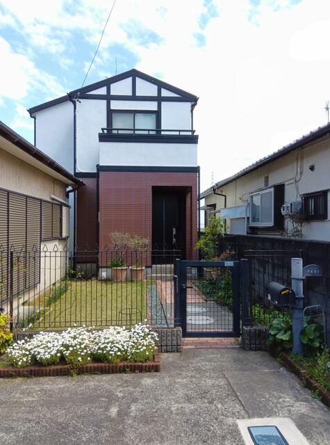 静岡県静岡市の一戸建て | 1300万円 | 2LDK | 271.04m² | Akiyama house finder