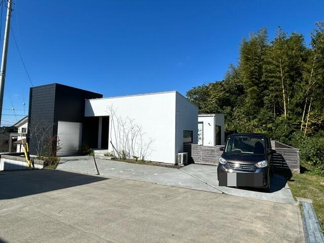 静岡県菊川市の一戸建て | 3800万円 | 1SLDK | 404.66m² | Akiyama house finder