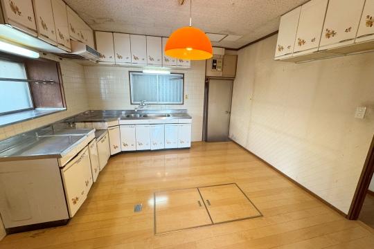 detached 神奈川県足柄下郡湯河原町吉浜 地図を見る