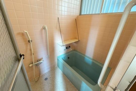 detached 神奈川県足柄下郡湯河原町吉浜 地図を見る