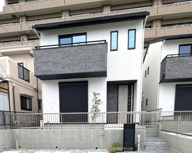静岡県浜松市の一戸建て | 3980万円 | 3SLDK | 140.46m² | Akiyama house finder