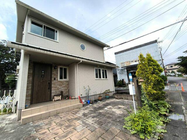 静岡県御殿場市の一戸建て | 3380万円 | 3LDK | 227.01m² | Akiyama house finder