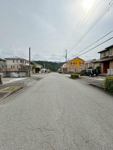 前面道路（南側）