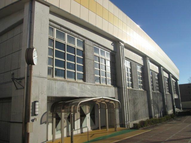 御殿場市御殿場中学校 (1,210m)