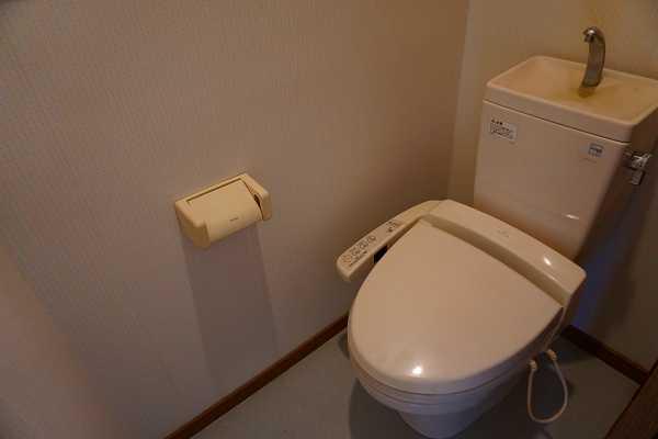detached 神奈川県足柄下郡真鶴町岩 地図を見る