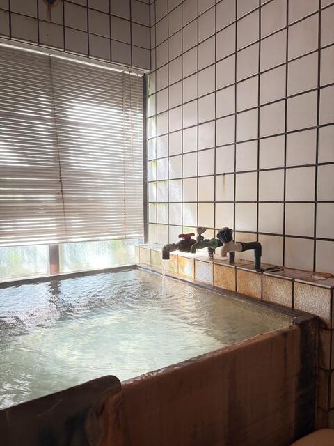 温泉浴室